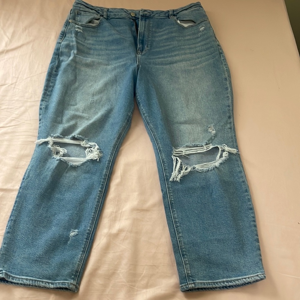AEO curvy Mom jean